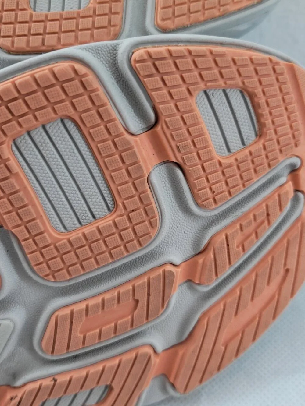 Hoka One One Bondi 7 Running Shoes Womens 11 Gray Orange Sneakers Sharkskin - Picture 14 of 14